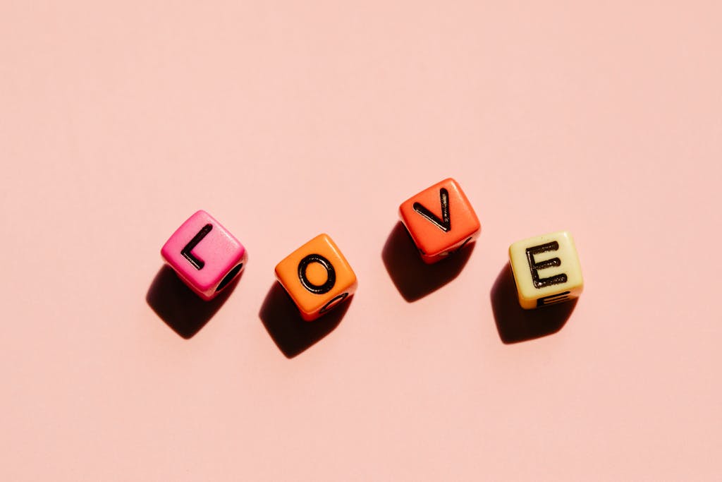 L O V E dice